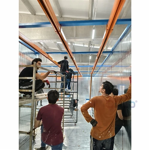 Bizning muhandisimiz chang qoplama liniyasini o'rnatishni nazorat qilish uchu...